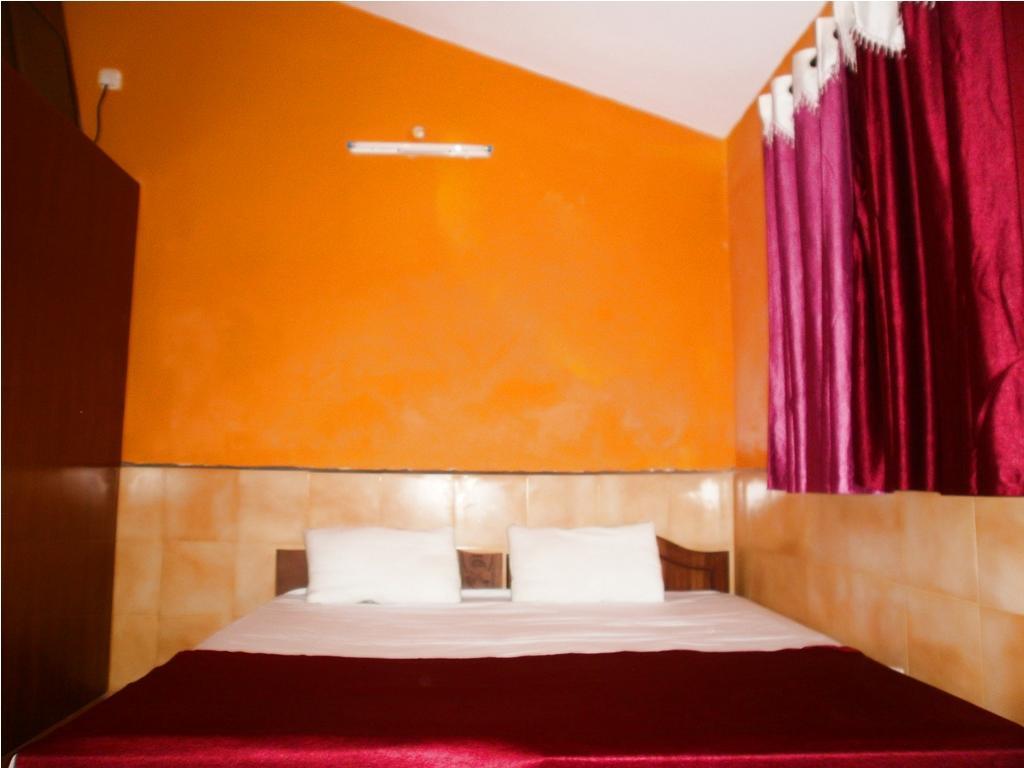 Hotel Yellow House Calangute Exterior foto